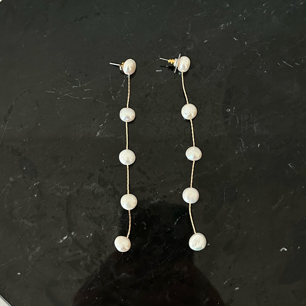 Amazon pearl drop earrings